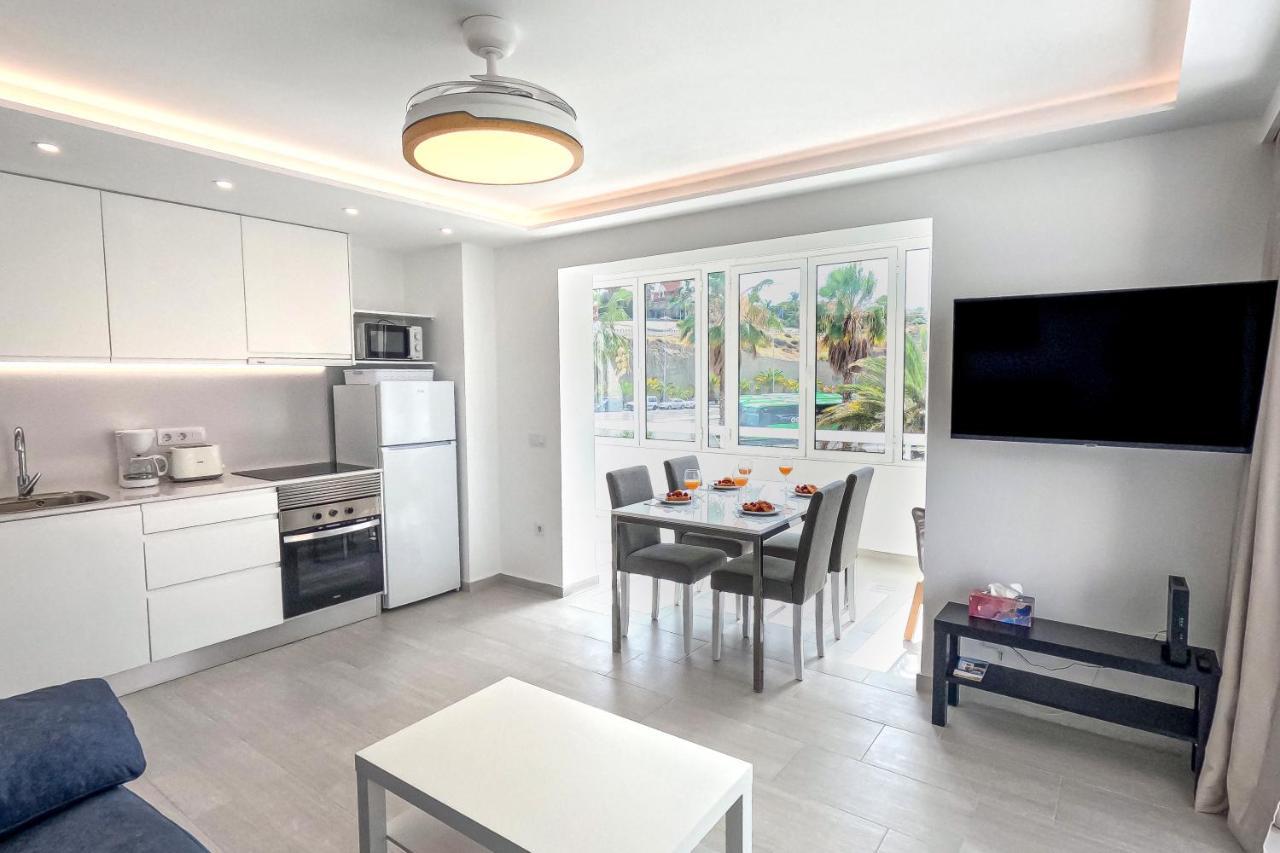 Stunning Apartment With Ocean View Playa Feñabe Bagian luar foto